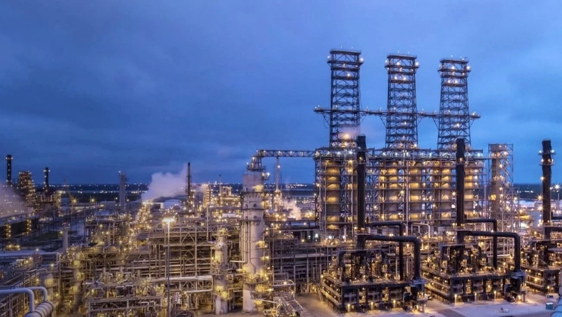 Is Petrochemicals the New Lifeline for U.S. Refiners?